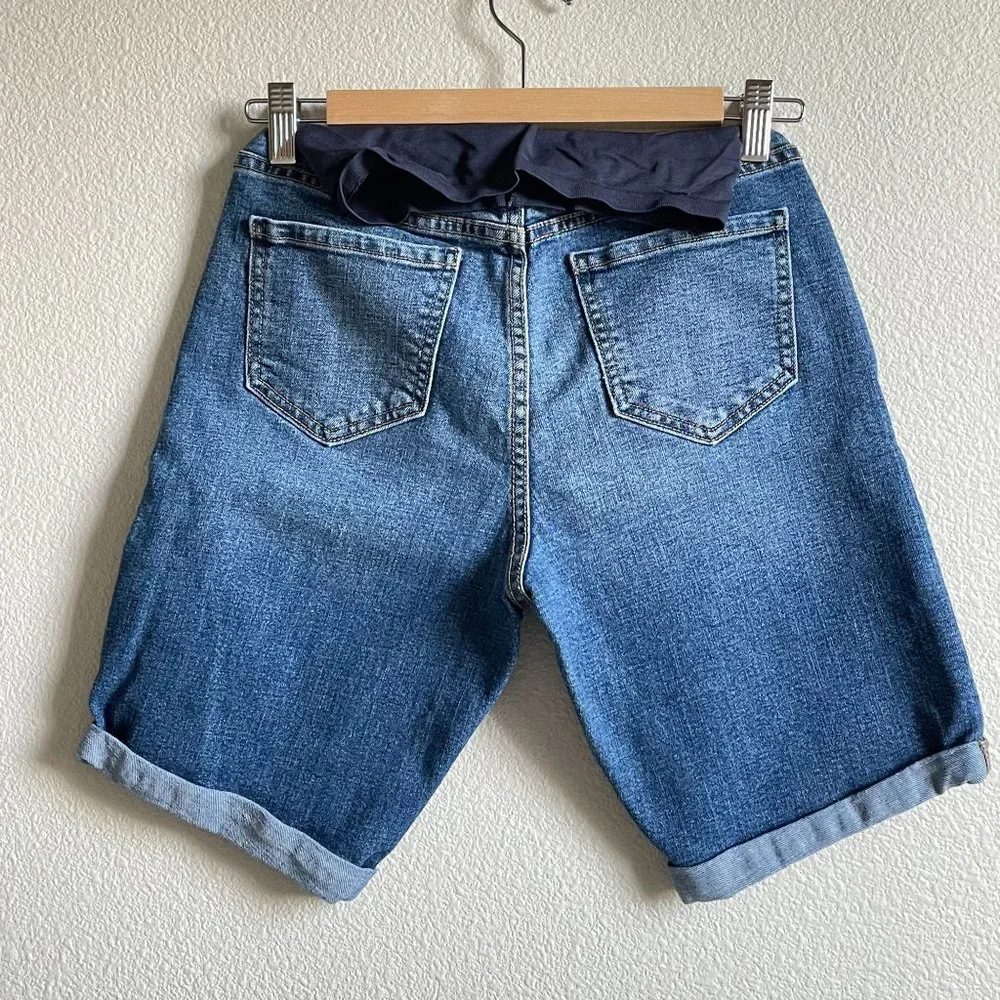 4/$25 Old Navy Maternity Bermuda Shorts Full Belly Panel Blue Denim Sz 2 Regular